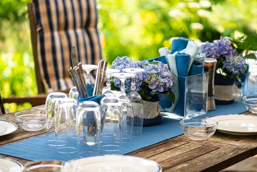 Table decoration on patio table