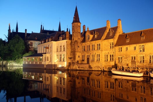 The night waterways of Bruges in Belgium