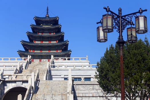 The lamps and The National Folk Museum of Korea
