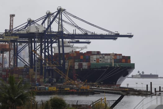SALVADOR, BAHIA / BRAZIL - October 22, 2019: Cargo ship is seen during unloading operation in the port of Salvador (BA). (Joa Souza / Panthermedia).