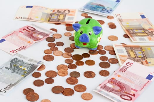 Is the piggy bank a safe investment with minus interest on the bank?