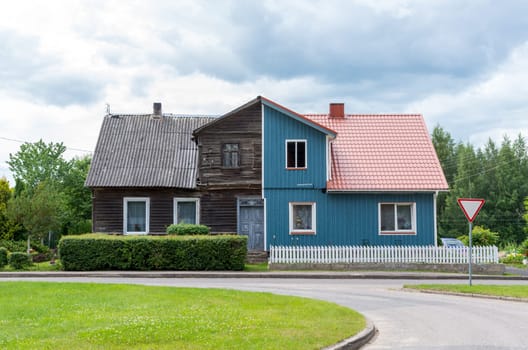 Two house owners: one of them rich and other poor.