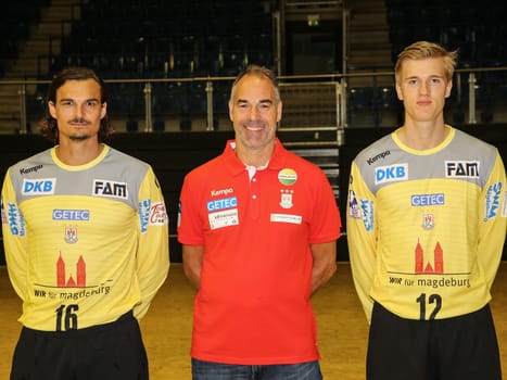 swedish handball goalkeeper coach Tomas Svensson with Goalkeeper Jannick Green and Tobias Thulin , SC Magdeburg, Liqui Moly HBL, Handball-Bundesliga Season 2019-20