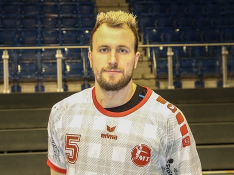 Kühn Julius Kühn MT Melsungen DHB Sport german handball Player