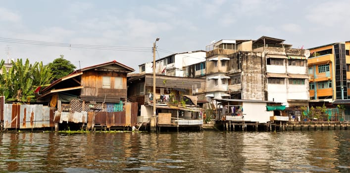 Shanty-town near dirty water in Bangkok