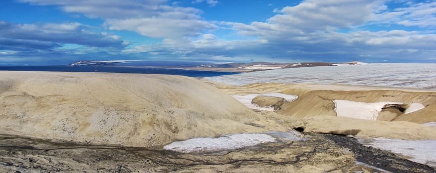 Landscape near Torellneset/Mariebreen, Spitsbergen, Svalbard Coast