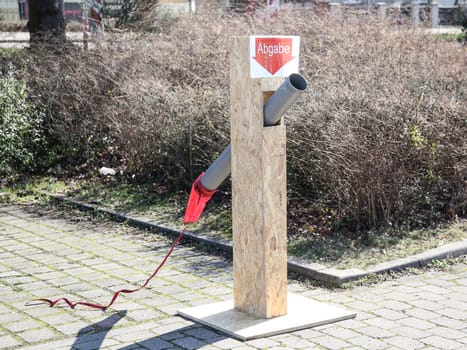 Tube delivery point at CORONA DRIVE IN STATION