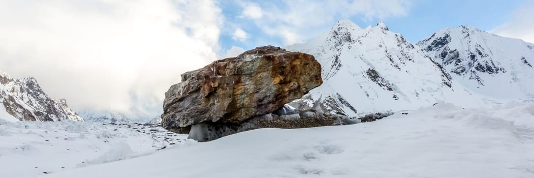 k2, mountain, pakistan, climb, challenge, expedition