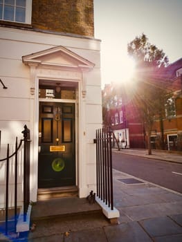 London, City, Street, Door, Home, Citylife, Sun