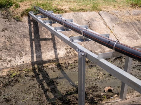Protection of the pipeline from the wires