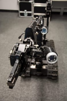 Search and rescue robot unit with tracks