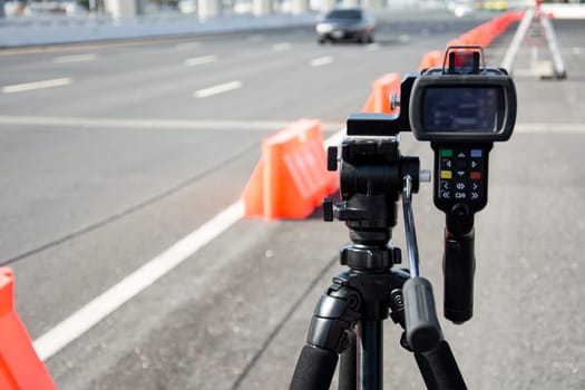 catch speeding drivers with a radar gun