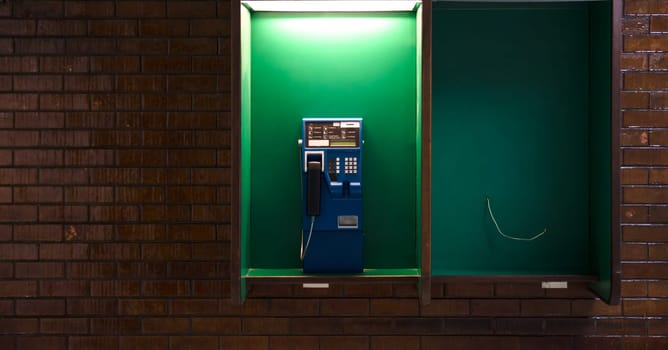 outside phones at night