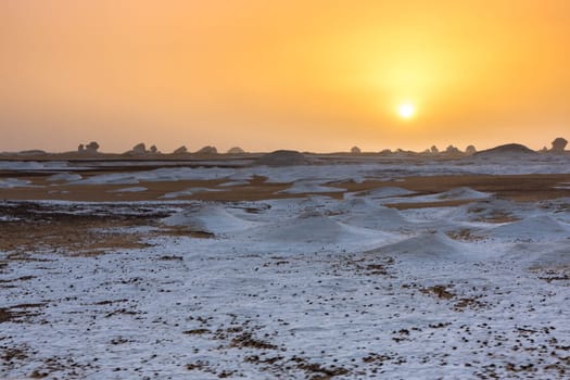 The White Desert at Farafra in the Sahara of Egypt. Africa.