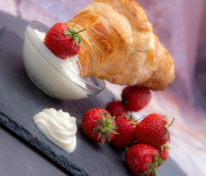Croissants Romantic