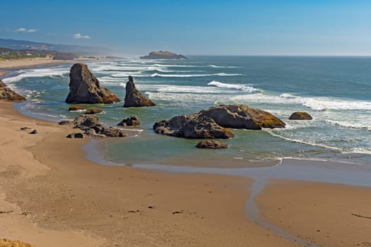 Rolling Waves on a Rocky Ocean Beach near Bandon, Oregon
