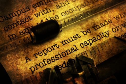 Report on vintage typewriter grunge concept