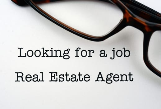 Job real estate agent