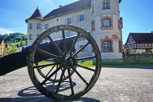 The castle Glatt is surrounded by a moat