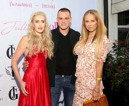 Juliane Golbs , Jenny Elvers with son Paul Jolig,.during the  Golden Things meets Pink Carpet" pre-closing Finissage at Studio 28   Hamburg"
