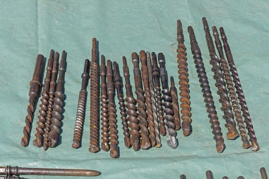 Big collection of various sizes long drills tools