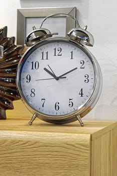 Big wake up alarm clock with bells