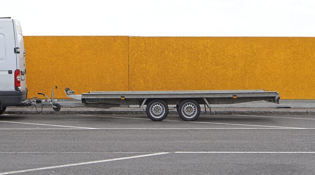 Long trailer for transporting vehicles