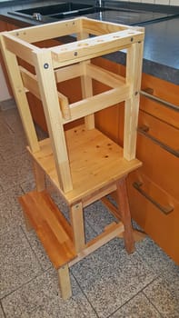 learning tower for small children to build yourself