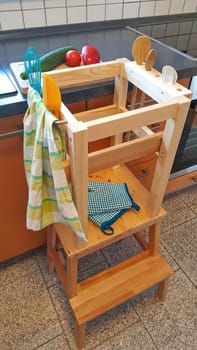 learning tower for small children to build yourself