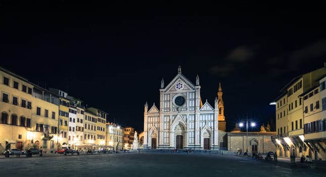 The Basilica di Santa Croce and the Piazza di Santa Croce in Florence, Italy at night