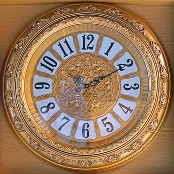 Big engraved plastic gold wall clock