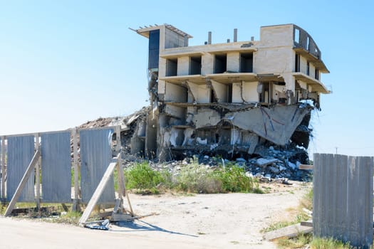 Demolition of an illegally built hotel complex