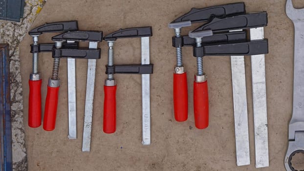 Wood working clamps clips tools equipment