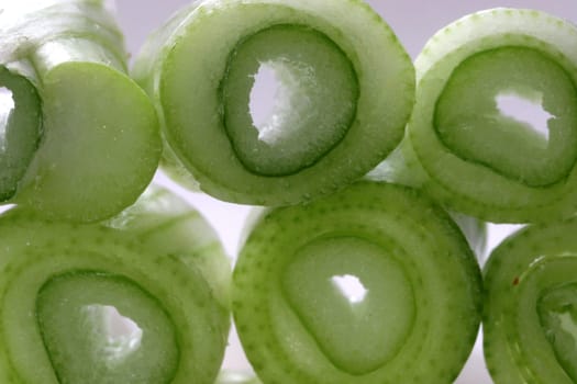 Slices of young onion