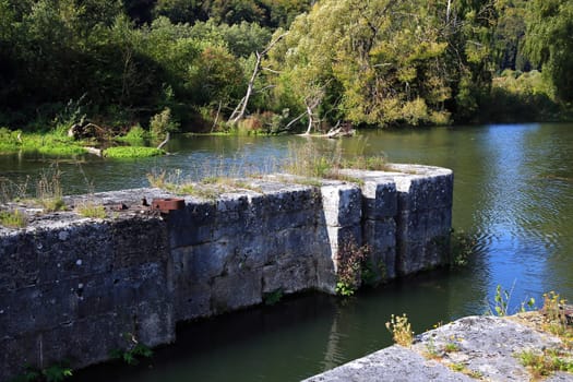 Lock 10 at the Altmühl is a sight near Riedenburg