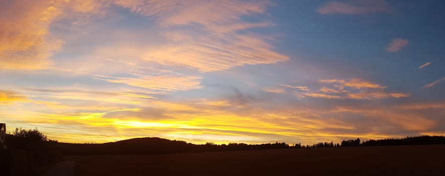 Abendstimmung  Taunus