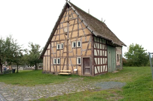 Altes Haus Mademuehlen Baujahr 1709