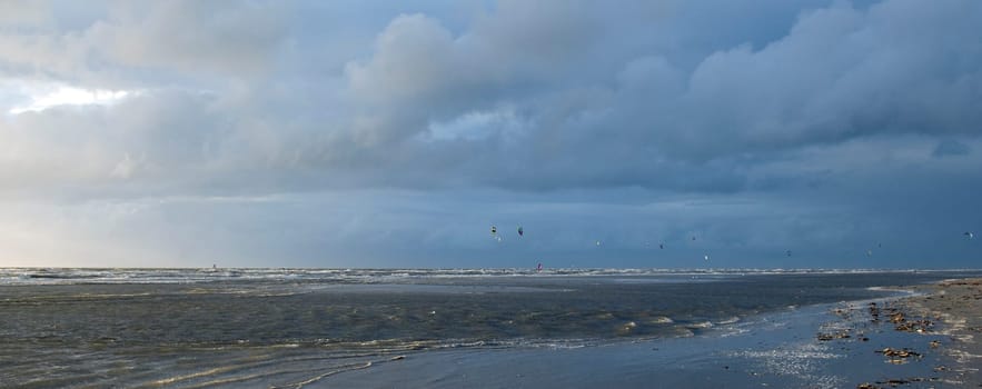Kitesurfer, Lenkdrachensegeln, Sankt Peter-Ording