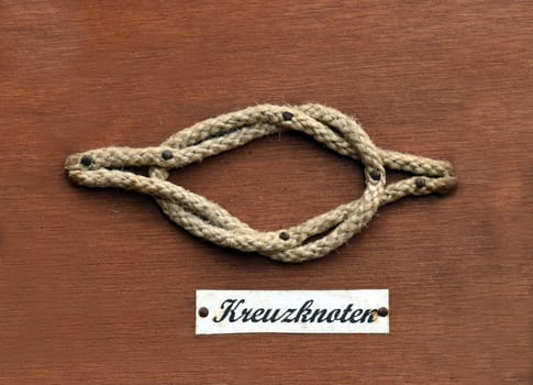Kreuzknoten, Seemannsknoten