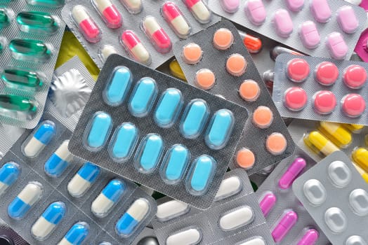 pile of many different pills