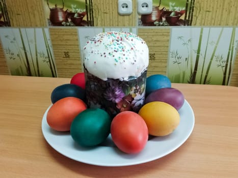 Easter cake and painted eggs. Easter holiday.