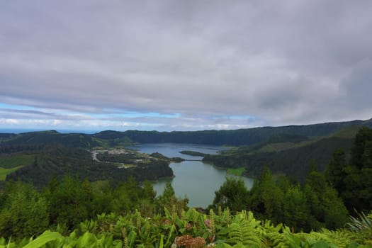 The astonishing Lagoon of the Seven Cities (Lagoa das 7 cidades) - Azores - Portugal