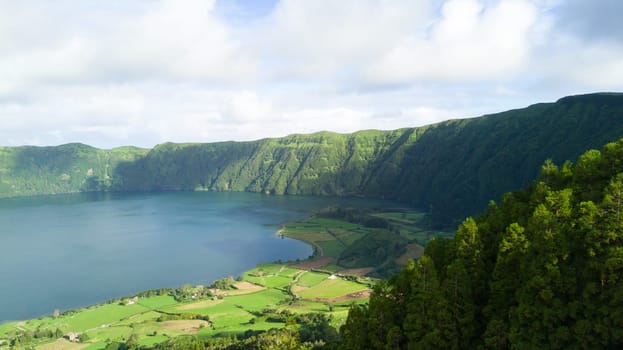The astonishing Lagoon of the Seven Cities (Lagoa das 7 cidades) - Azores - Portugal