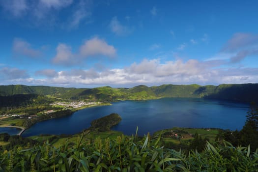 The astonishing Lagoon of the Seven Cities (Lagoa das 7 cidades) - Azores - Portugal