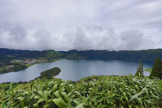 The astonishing Lagoon of the Seven Cities (Lagoa das 7 cidades) - Azores - Portugal