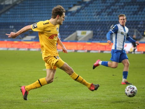 Gino Fechner KFC Uerdingen 05  DFB 3.Liga Saison 2020-21