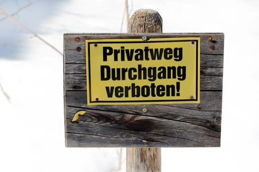 Shield Private Path - Passage prohibited! Sign for private property