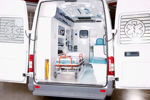 Medical apparatus fitted inside an ambulance