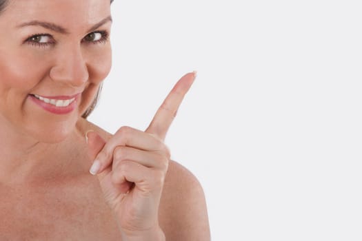 Close_up of a woman gesturing
