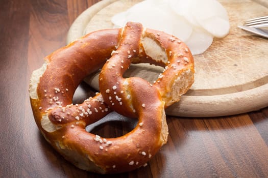 Brezn and Radi - a vegetarian snack